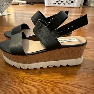 Steve Madden platform sandals